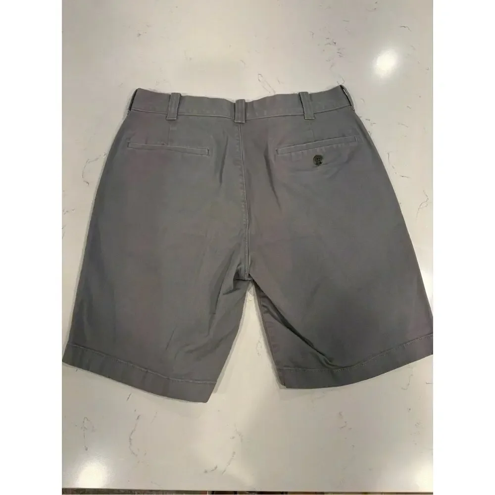 Men's J Crew Classic Gray Chino Shorts- 100% cotton. Size 29